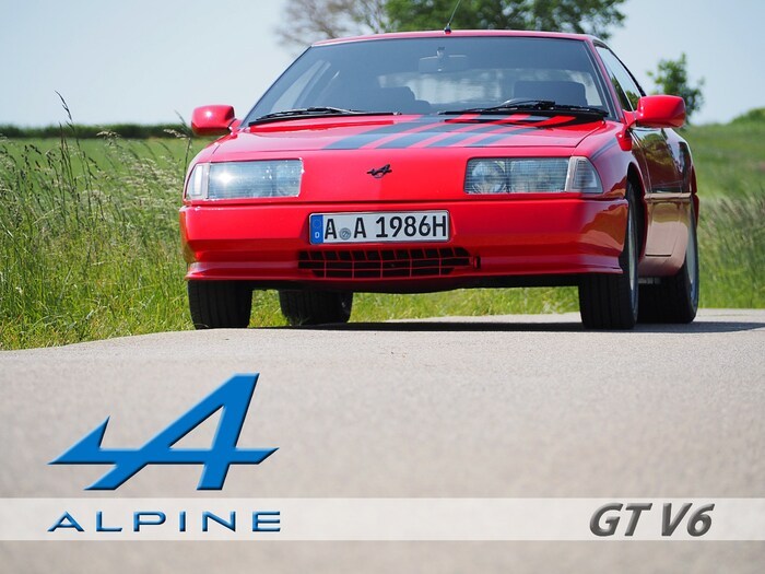 Old Vintage Garage, Renault Alpine GTA, GT V6, GTV6, Sportwagen rot